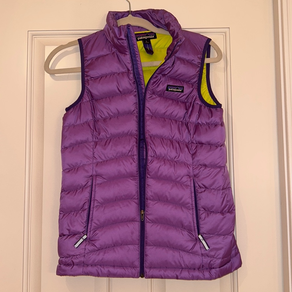 Patagonia puffer vest!
